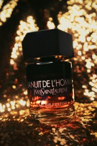 Where to apply cologne for men on pulse points like wrist and neck
